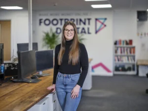 Charlotte Breed Headshot 2025