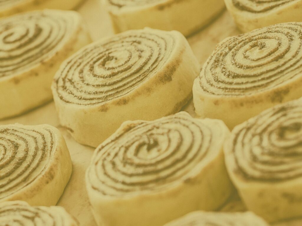 Yellow cinnamon rolls